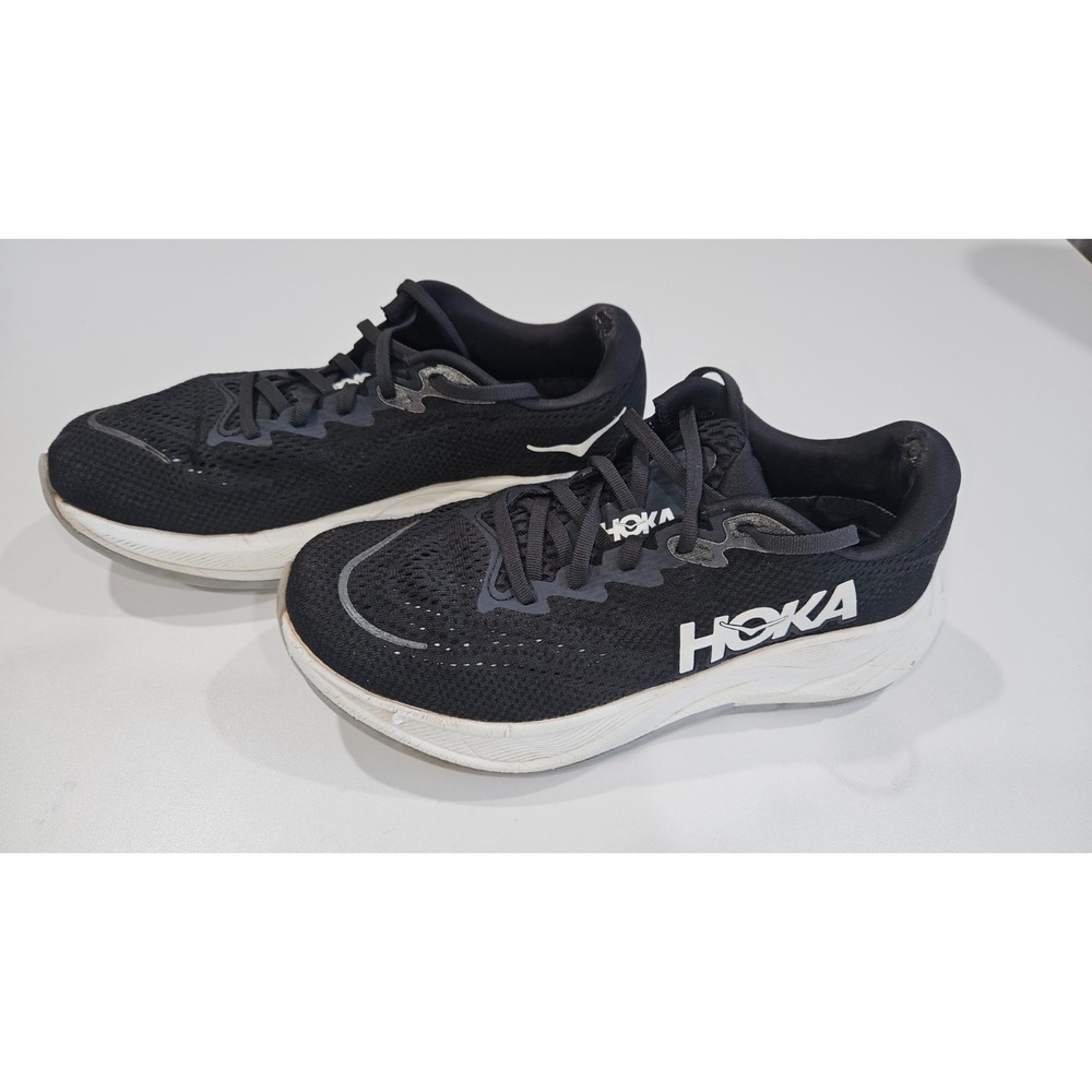 HOKA Rincon 4 WIDE Running Shoes Women's 9.5D Black White BWHT Runner Athletic